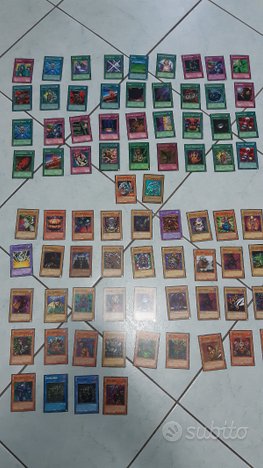 Carte Yu-Gi-Oh lotto
 in vendita a Pinerolo