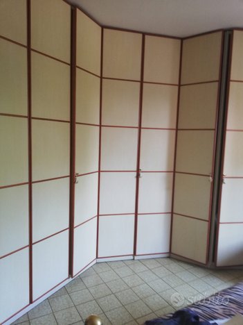 Camera completa arredamento e casalinghi in vendita a for Subito it arredamento e casalinghi reggio emilia