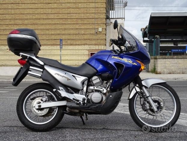 Moto Suzuki Bandit 600 doccasion en Belgique (106 annonces)