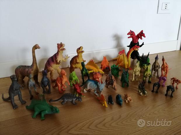 Dinosauri e animali in gomma