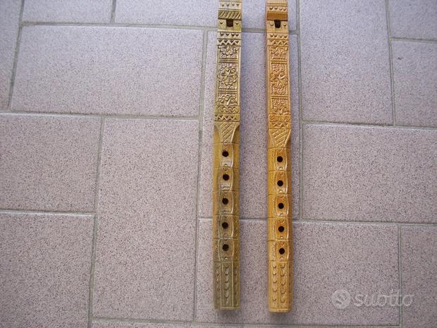Flauti in legno lavorato