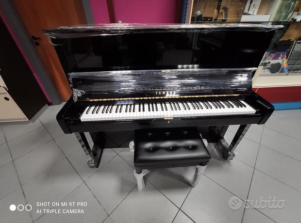 Pianoforte Acustico Verticale Yamaha U1H nero